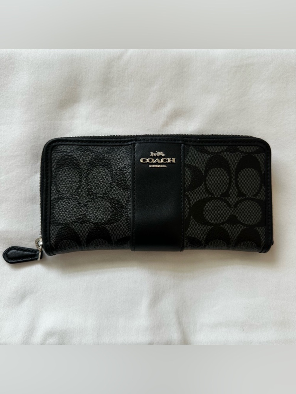 COACH Signature C Black Charcoal Canvas Leather Accordion Zip Around Wallet Long
